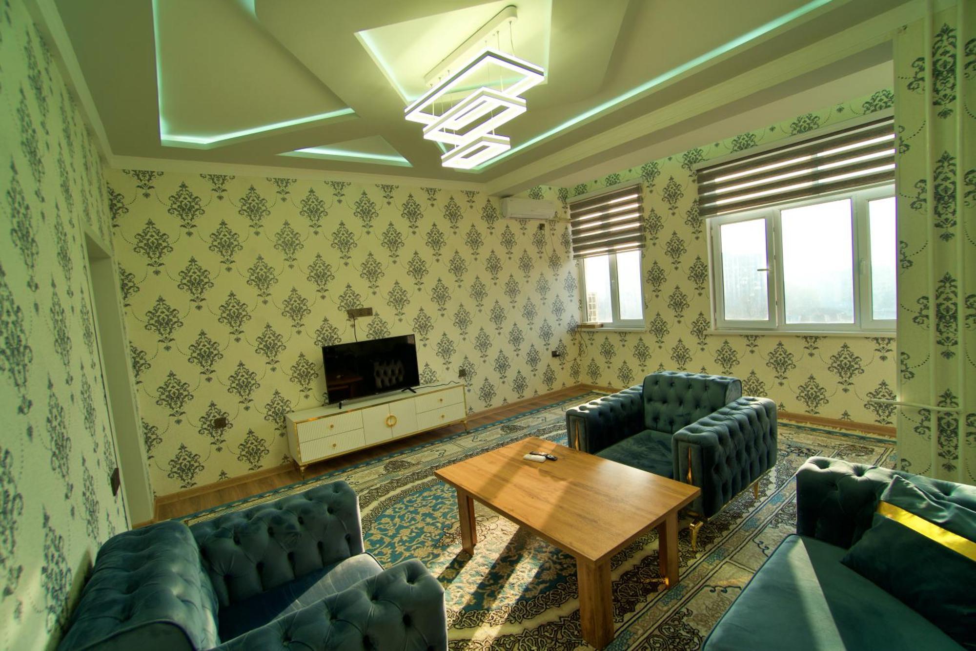 Family 3-Room Apartment Dushanbe Exterior foto